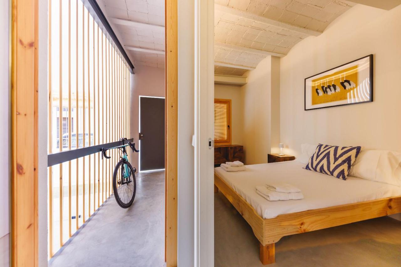 Bravissimo Canigo, Spacious And With Large Terrace Girona Bagian luar foto
